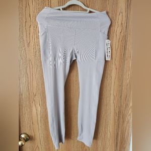 Rbx nwt size medium lilac ribbed leggings